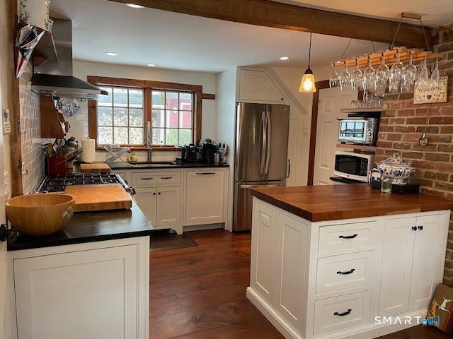 75 Lake Lillinonah Road North Bridgewater, CT 06752 - Photo 7 of 19