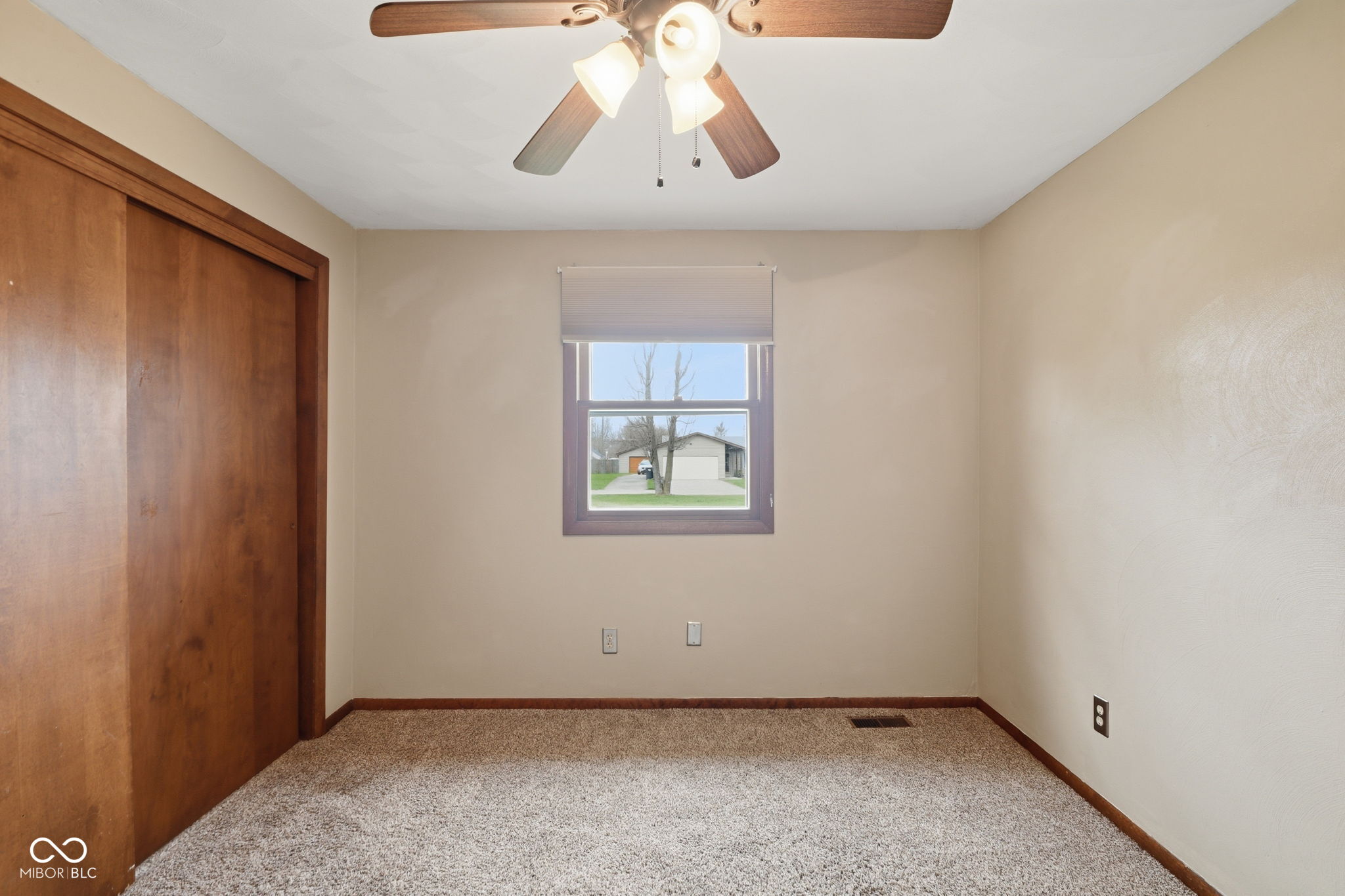 114 Ladino Lane Pendleton, IN 46064 - Photo 16 of 28