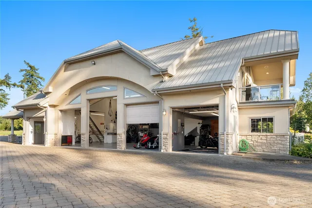 $4,995,000 | 33020 84th Avenue Northwest, Stanwood, WA 98292