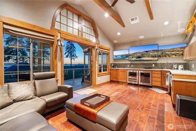 $4,995,000 | 33020 84th Avenue Northwest, Stanwood, WA 98292