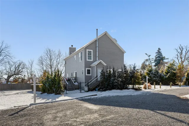 $6,500 | 65 Ocean Avenue, Bay Shore, NY 11706