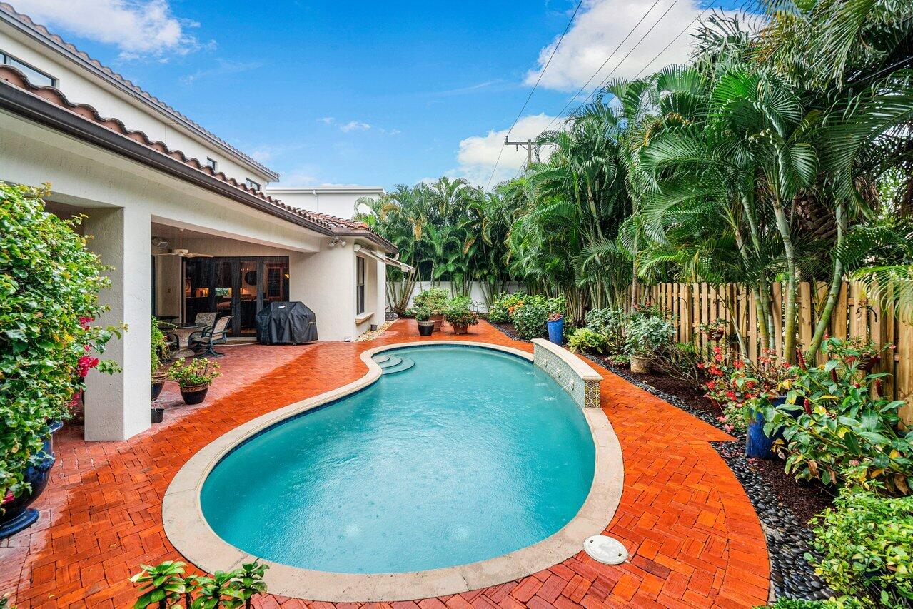 434 Northeast 7th Street Boca Raton, FL 33432 - Photo 15 of 40 E0CB46FD-6F05-42C2-AA8E-9398D386520B