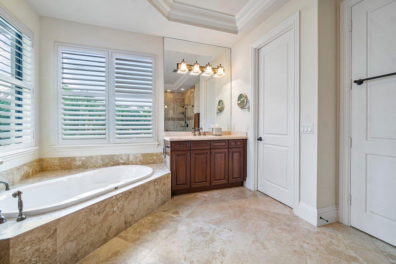 434 Northeast 7th Street Boca Raton, FL 33432 - Photo 23 of 40 843A72B8-721A-417E-B796-B102CBE283BB