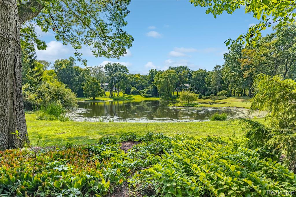 5035 Ponvalley Road Bloomfield Hills, MI 48302 - Photo 61 of 68 Gallery Image 61