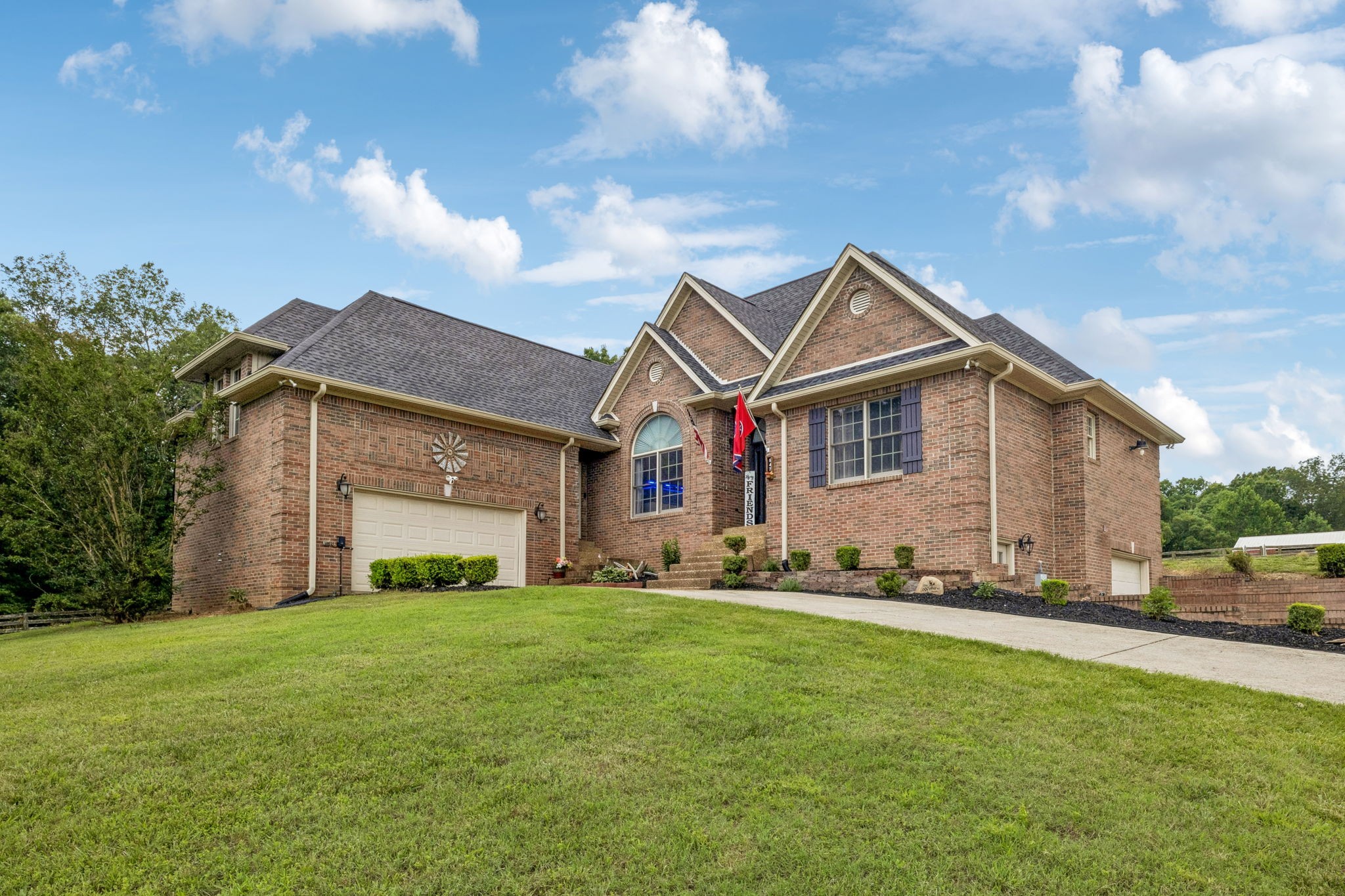 947 Bold Springs Road McEwen, TN 37101 - Photo 1 of 95