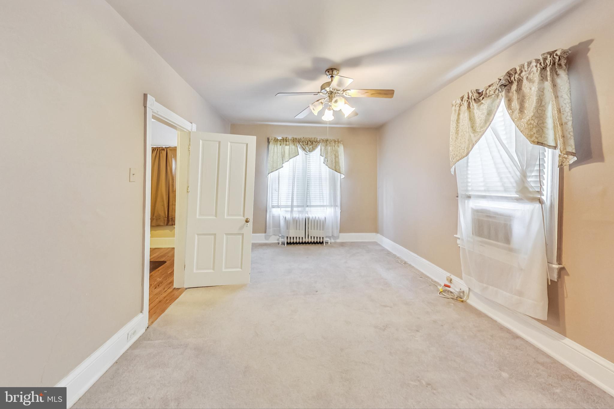 1420 Newton Street Northwest Washington, DC 20010 - Photo 13 of 25 2nd floor bedroom #22