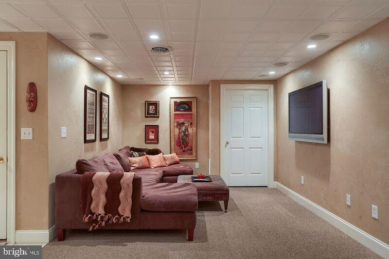 806 Bent Creek Drive Lititz, PA 17543 - Photo 51 of 58