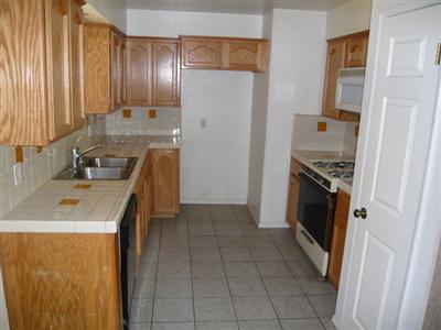 1481 North Pecan Avenue Reedley, CA 93654 - Photo 3 of 6 Gallery Image 3