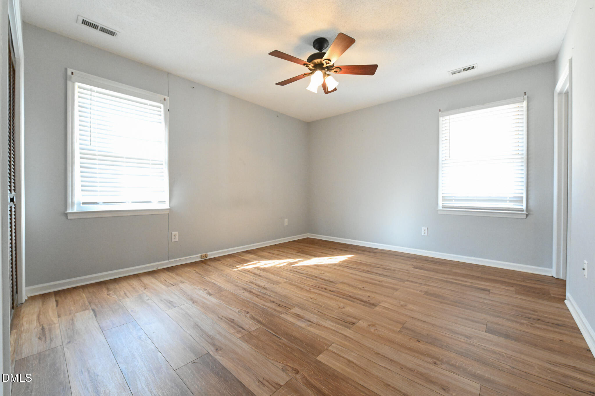 306 Chicopee Road Benson, NC 27504 - Photo 17 of 31 014