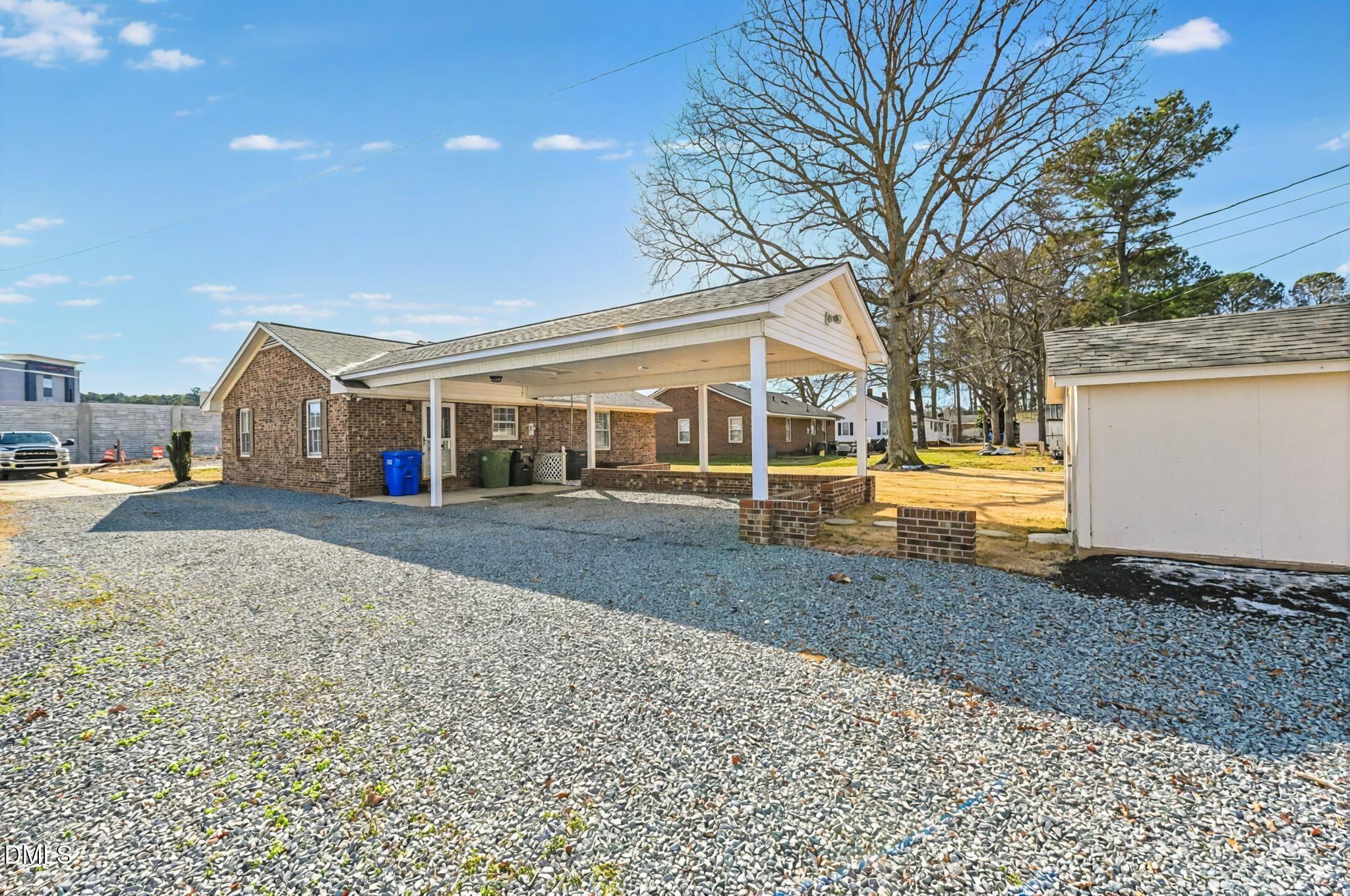 306 Chicopee Road Benson, NC 27504 - Photo 28 of 31 024