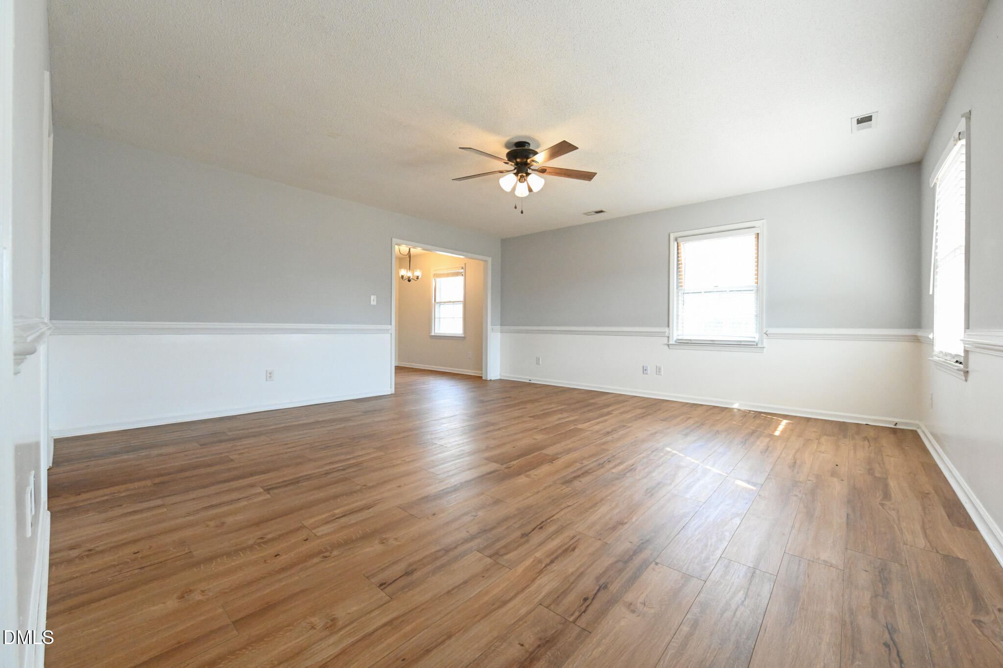 306 Chicopee Road Benson, NC 27504 - Photo 5 of 31 004