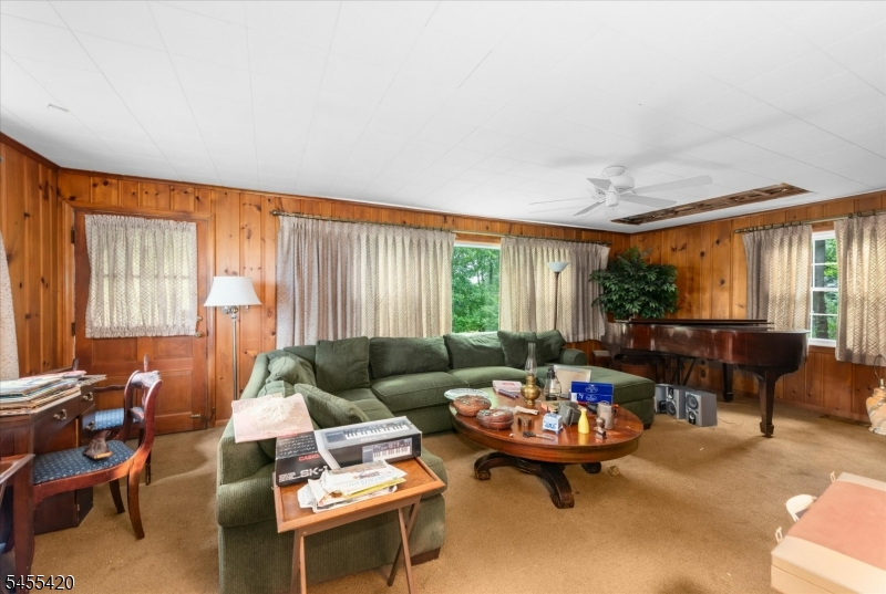 56 Denham Road Springfield, NJ 07081 - Photo 17 of 34 Gallery Image 17
