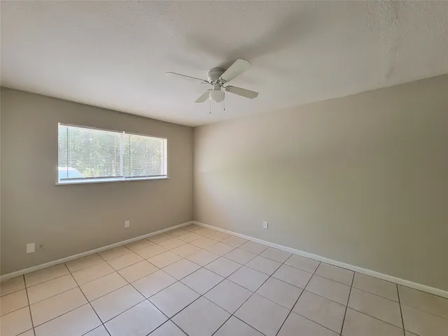 $850 | 3206 Lobit Drive, Unit 35, Dickinson, TX 77539