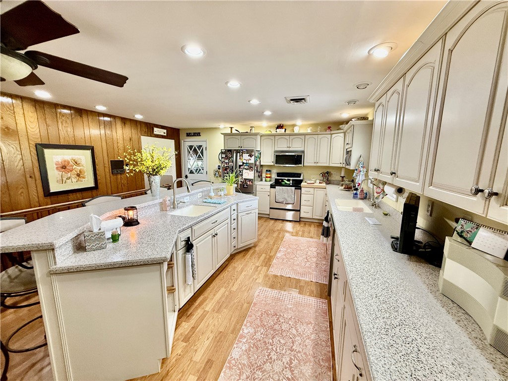 2255 South Taylor Road Decatur, IL 62521 - Photo 4 of 47