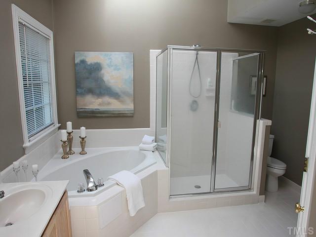 5124 Celbridge Place Raleigh, NC 27613 - Photo 17 of 25