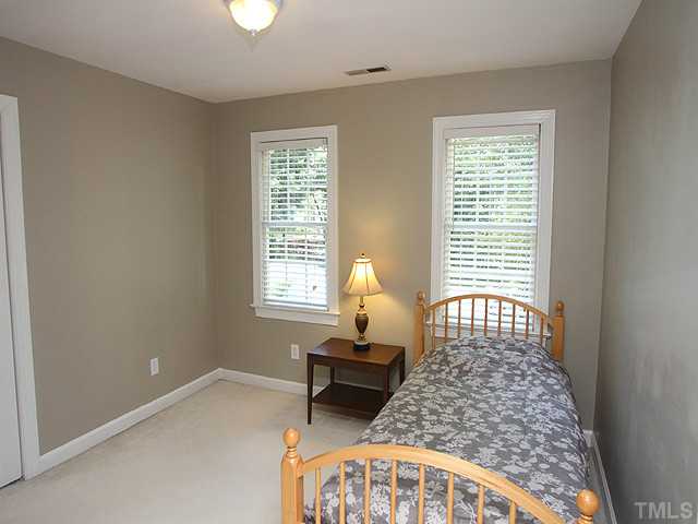5124 Celbridge Place Raleigh, NC 27613 - Photo 23 of 25