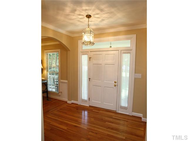 5124 Celbridge Place Raleigh, NC 27613 - Photo 5 of 25