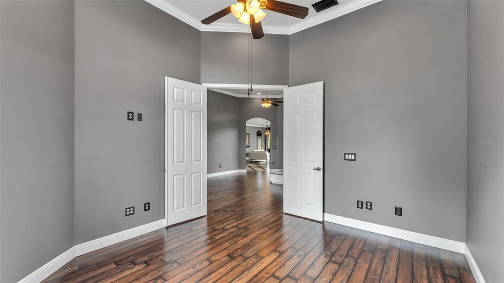 1210 Facet View Way Valrico, FL 33594 - Photo 12 of 76