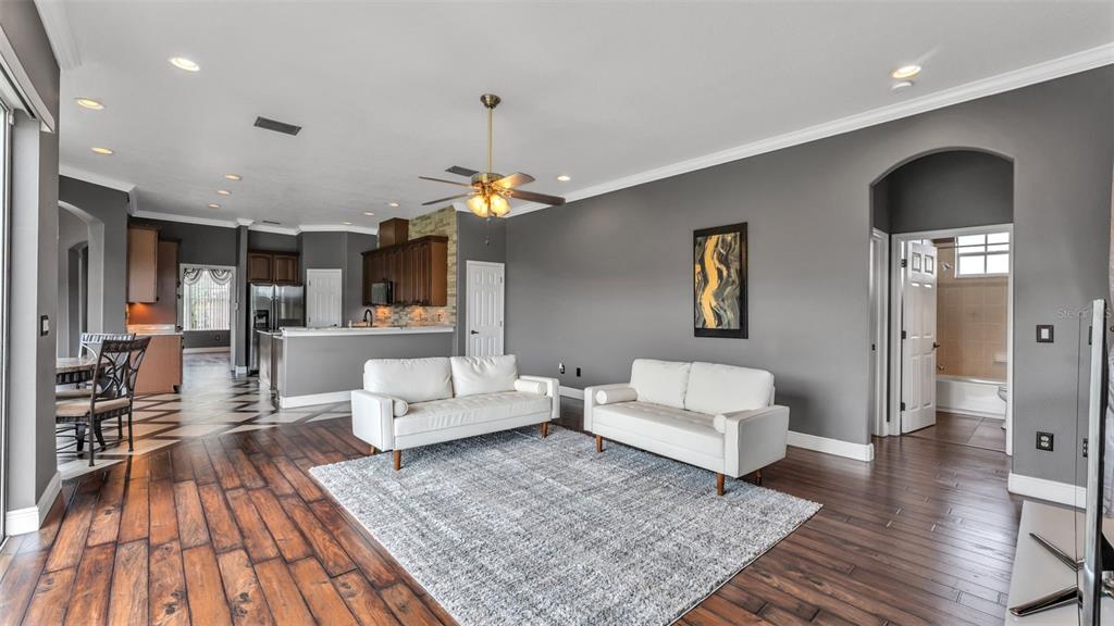 1210 Facet View Way Valrico, FL 33594 - Photo 22 of 76