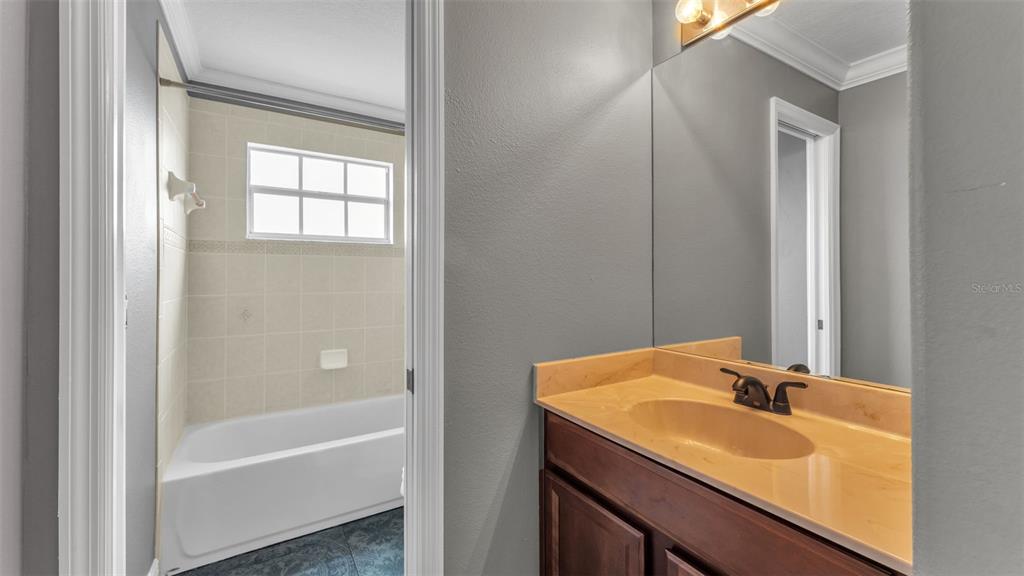 1210 Facet View Way Valrico, FL 33594 - Photo 50 of 76