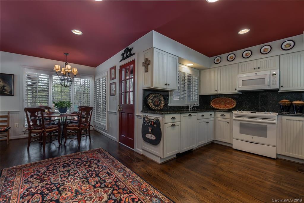 200 Coachman Lane Tryon, NC 28782 - Photo 10 of 28 Gallery Image 10