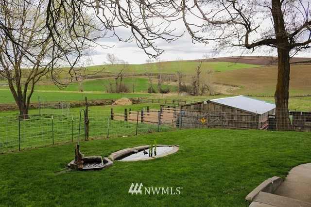 323 Whetstone Road Dayton, WA 99328 - Photo 10 of 25