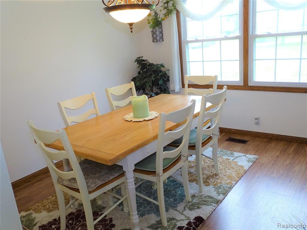 4202 East Wilson Road Clio, MI 48420 - Photo 6 of 28