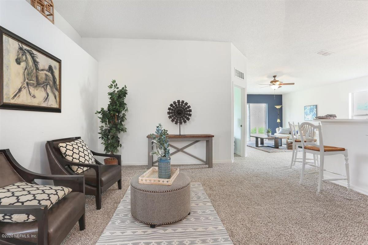 03-Living Room