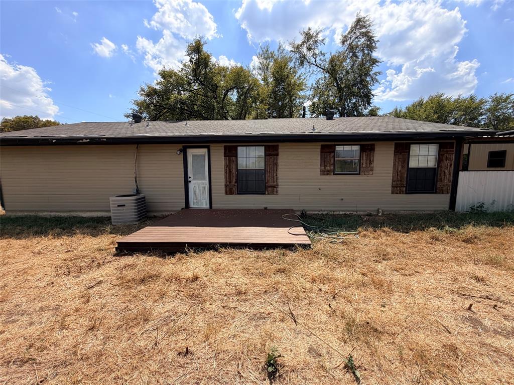 1223 Yowell Road Whitesboro, TX 76273 - Photo 38 of 38 Gallery Image 38