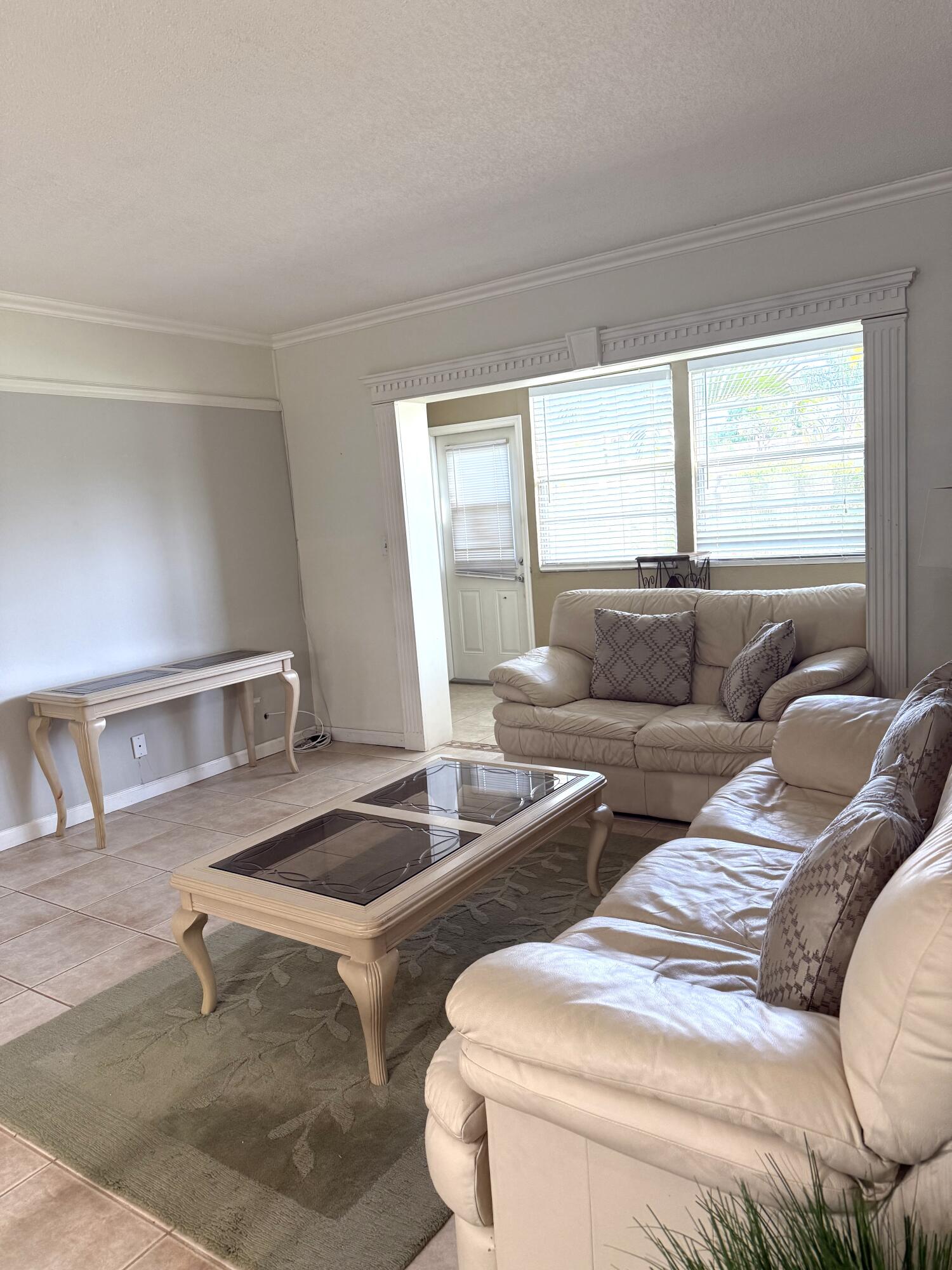 9272 Southwest 3rd Street, Unit 407 Boca Raton, FL 33428 - Photo 21 of 51 Living Room 1