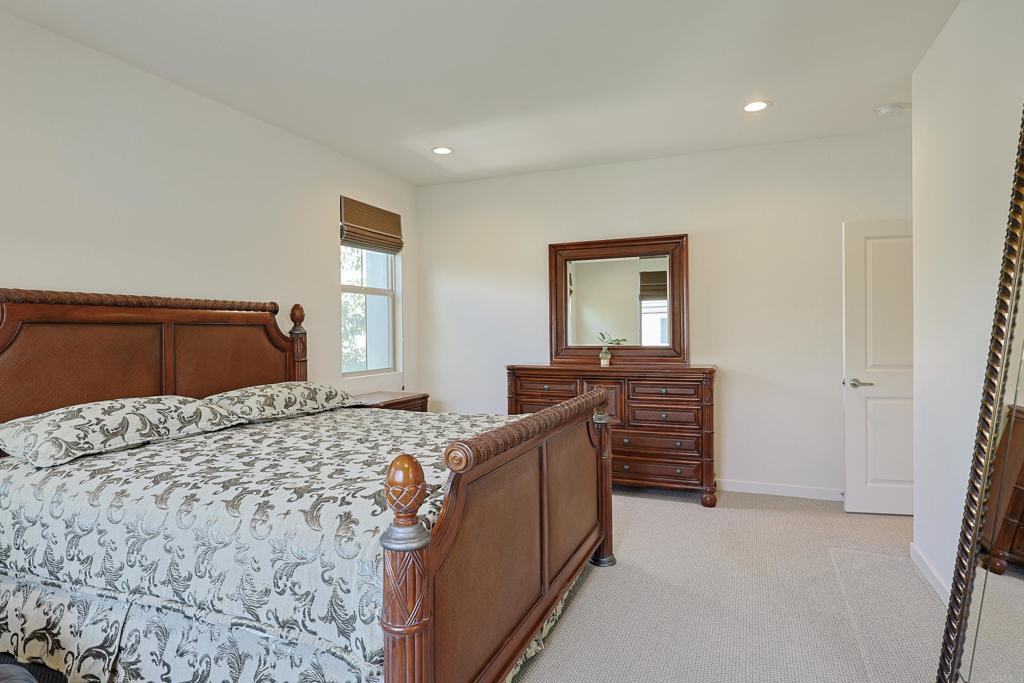 2037 Tango Loop, Unit 2 Chula Vista, CA 91915 - Photo 21 of 60