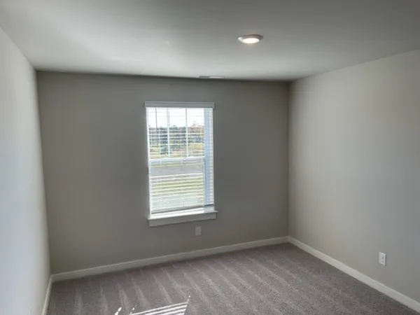 $1,900 | 650 Birdie Dr Spring Hill, Spring Hill, TN 37174