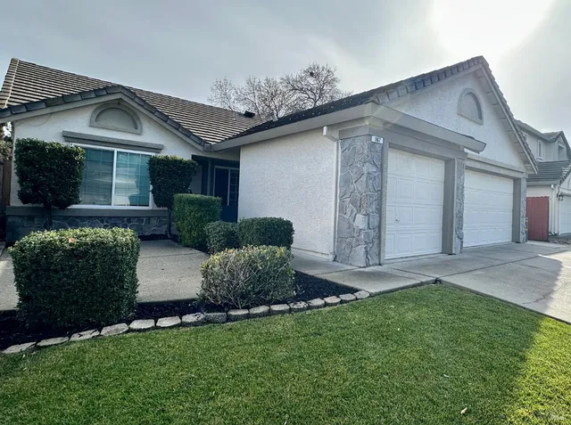 $675,000 | 967 Copper Way, Vacaville, CA 95687
