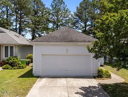 $1,800 | 1928 Castle Pines Drive, Raleigh, NC 27604