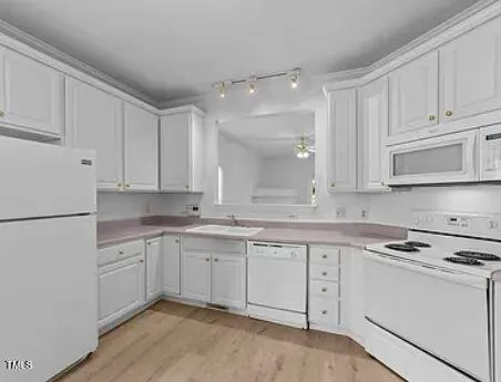 $1,800 | 1928 Castle Pines Drive, Raleigh, NC 27604