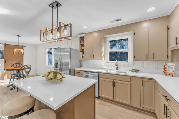 $284,900 | 7605 178th Highway, Donalds, SC 29638