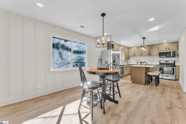 $284,900 | 7605 178th Highway, Donalds, SC 29638