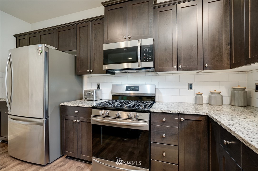 19206 14TH Avenue Southeast Bothell, WA 98012 - Photo 11 of 29 Gallery Image 11