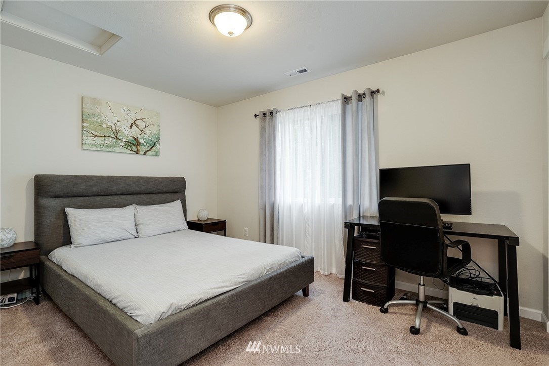 19206 14TH Avenue Southeast Bothell, WA 98012 - Photo 19 of 29 Gallery Image 19
