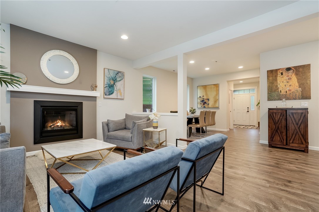 19206 14TH Avenue Southeast Bothell, WA 98012 - Photo 6 of 29 Gallery Image 6