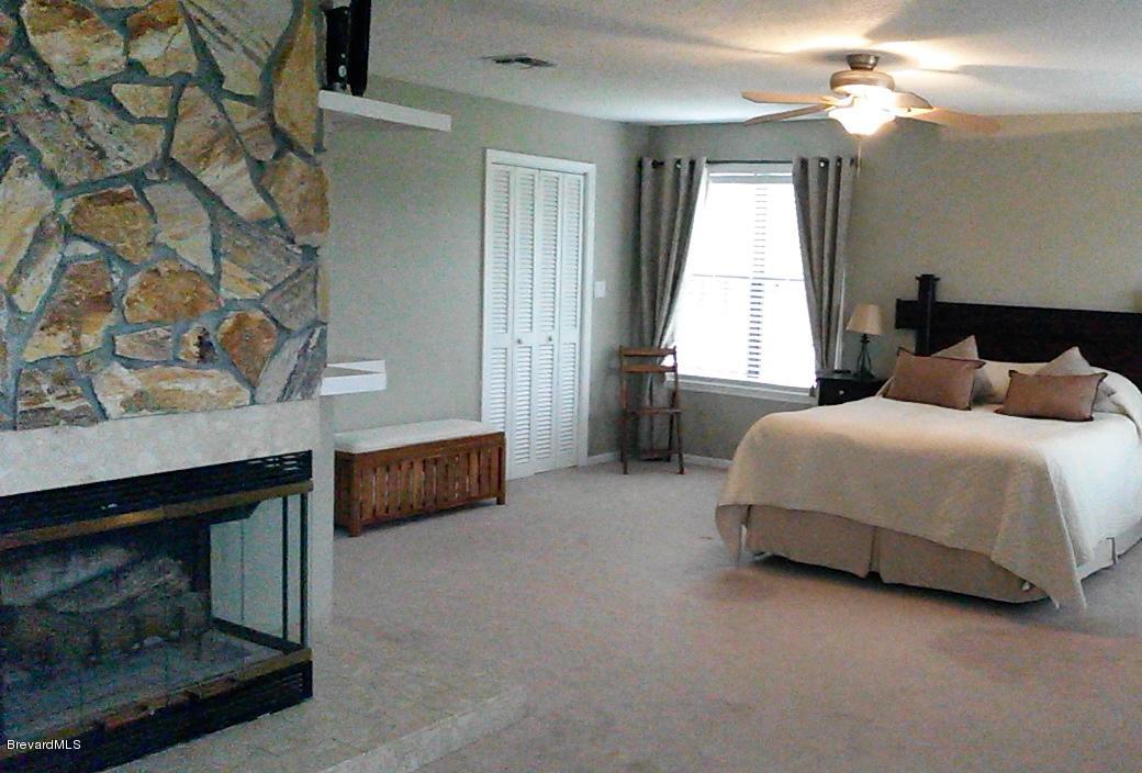 991 Sunswept Road Northeast Palm Bay, FL 32905 - Photo 19 of 40 20160402_095230
