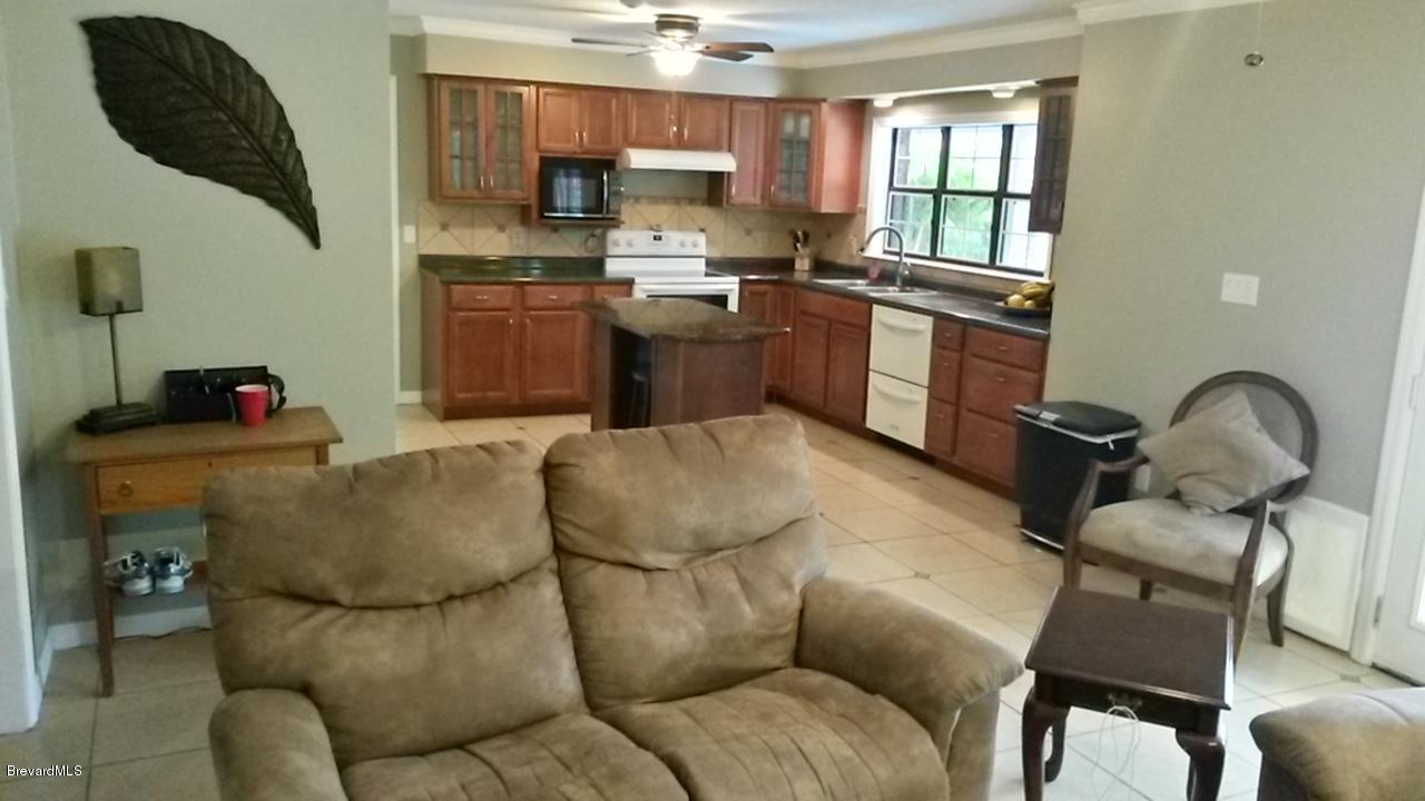 991 Sunswept Road Northeast Palm Bay, FL 32905 - Photo 30 of 40 20160402_093647_Richtone(HDR)