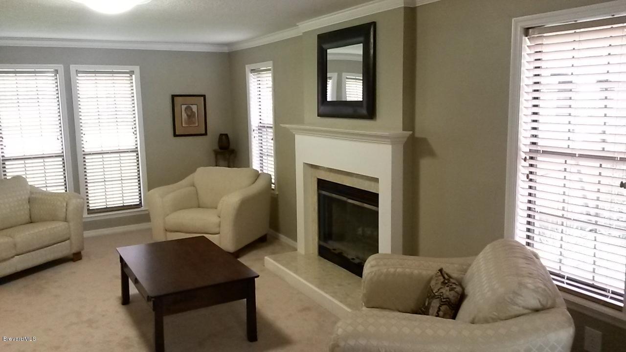 991 Sunswept Road Northeast Palm Bay, FL 32905 - Photo 10 of 40 20160402_092519