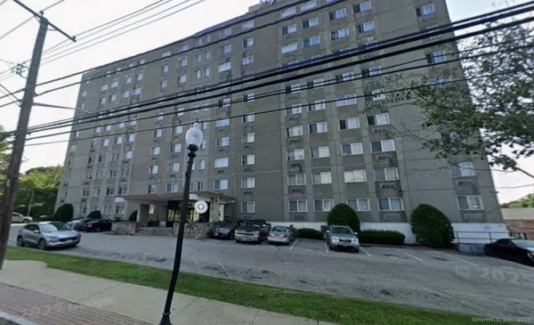 $185,000 | 120 Huntington Turnpike, Unit 202, Bridgeport, CT 06610