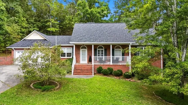 $549,000 | 16 Webb Drive, Cartersville, GA 30120