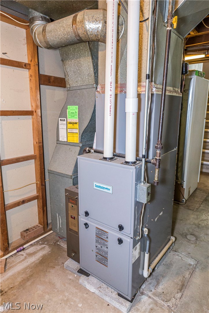 6203 Snow Road Parma, OH 44129 - Photo 23 of 29 View of utility room