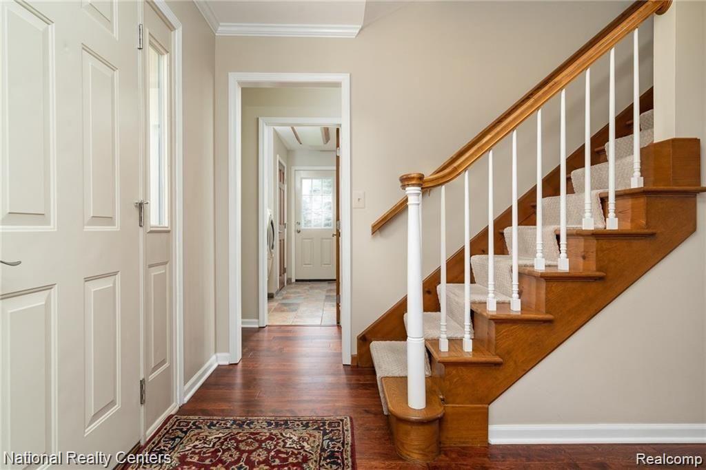 2330 Dutton Road Rochester, MI 48306 - Photo 20 of 40 Hardwood stairs