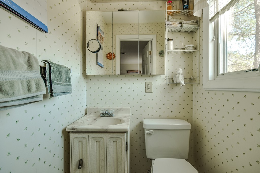 5 Patricia Road Framingham, MA 01701 - Photo 17 of 23 Gallery Image 17
