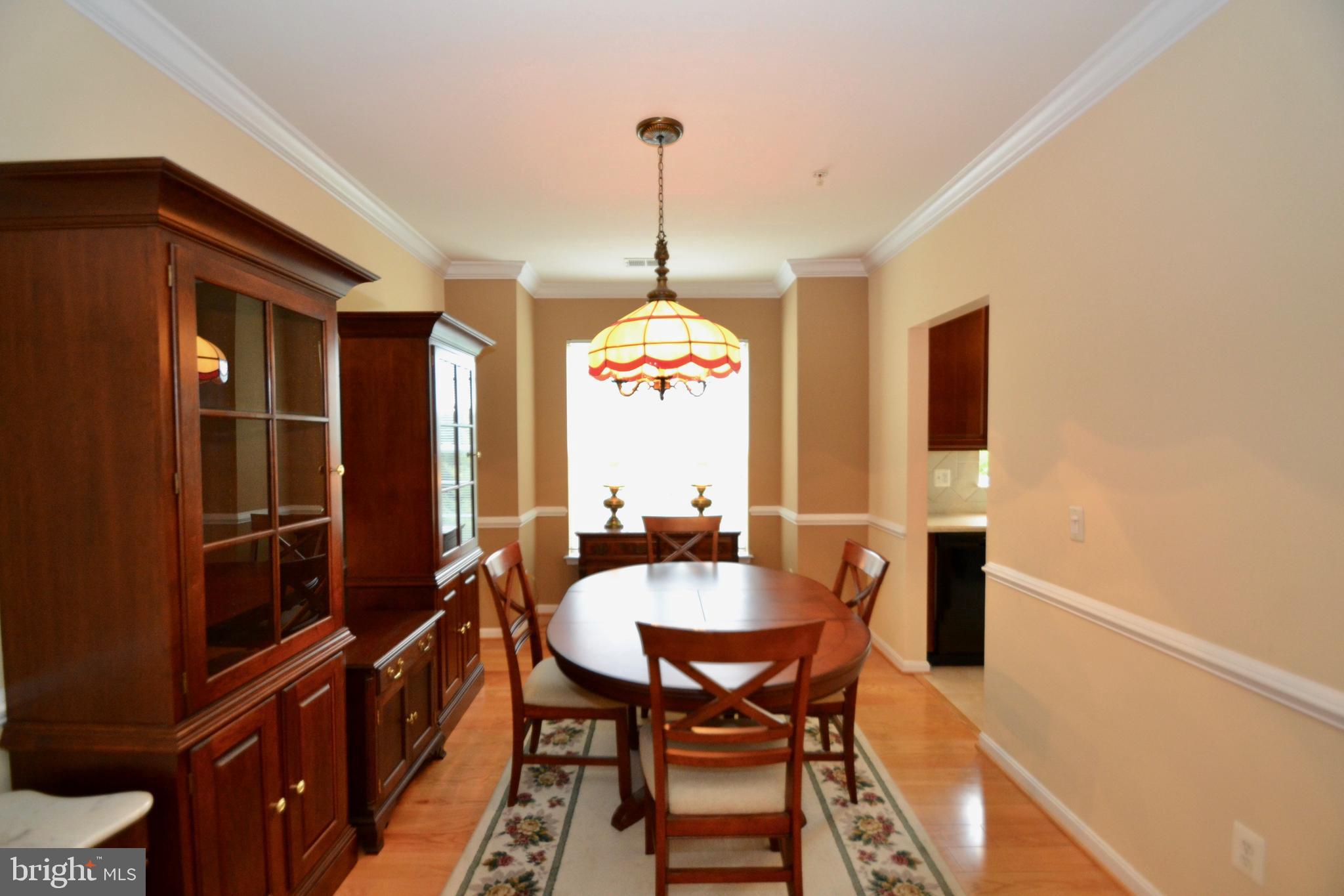 7335 Brookview Road, Unit 206 Elkridge, MD 21075 - Photo 14 of 37 Dining Room