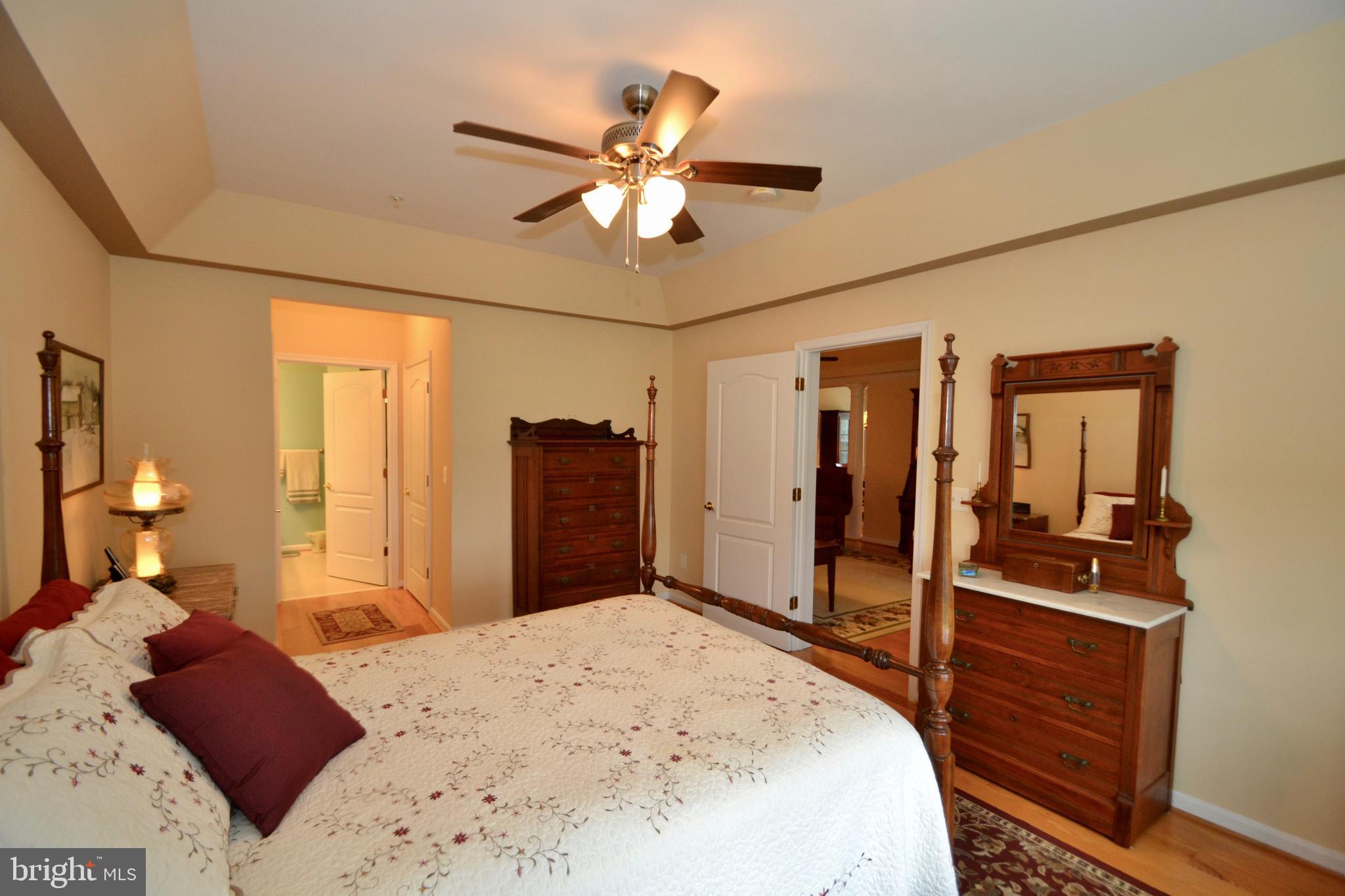 7335 Brookview Road, Unit 206 Elkridge, MD 21075 - Photo 17 of 37 Master Bedroom